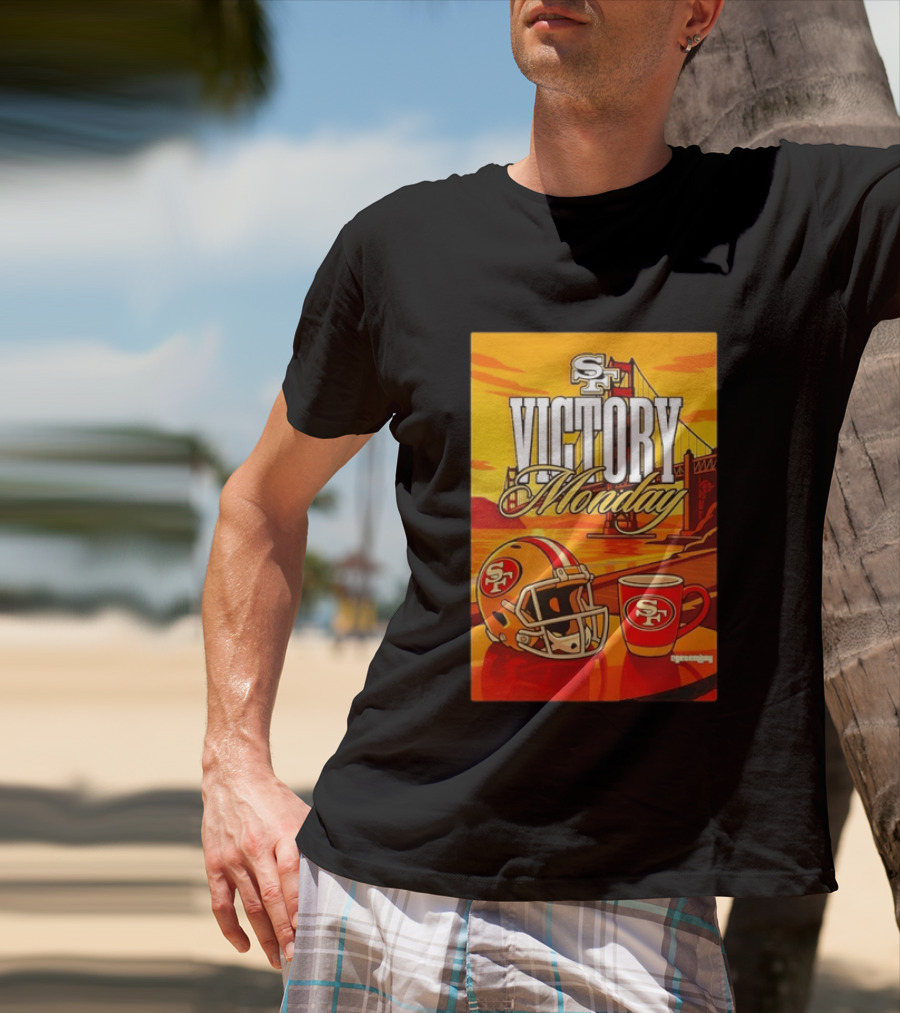 San Francisco 49ers Victory Monday Golden Gate Helmet And Coffee T-Shirt