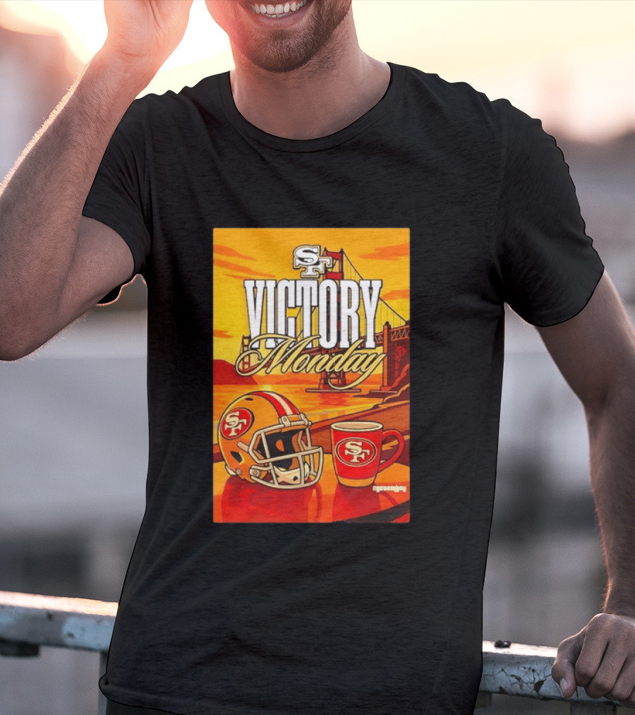 San Francisco 49ers Victory Monday Golden Gate Helmet And Coffee T-Shirt
