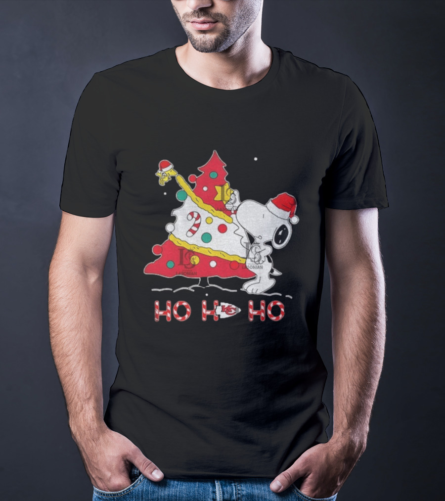 Kansas City Chiefs Snoopy Woodstock Christmas Tree Ho Ho Ho 2026 T-Shirt