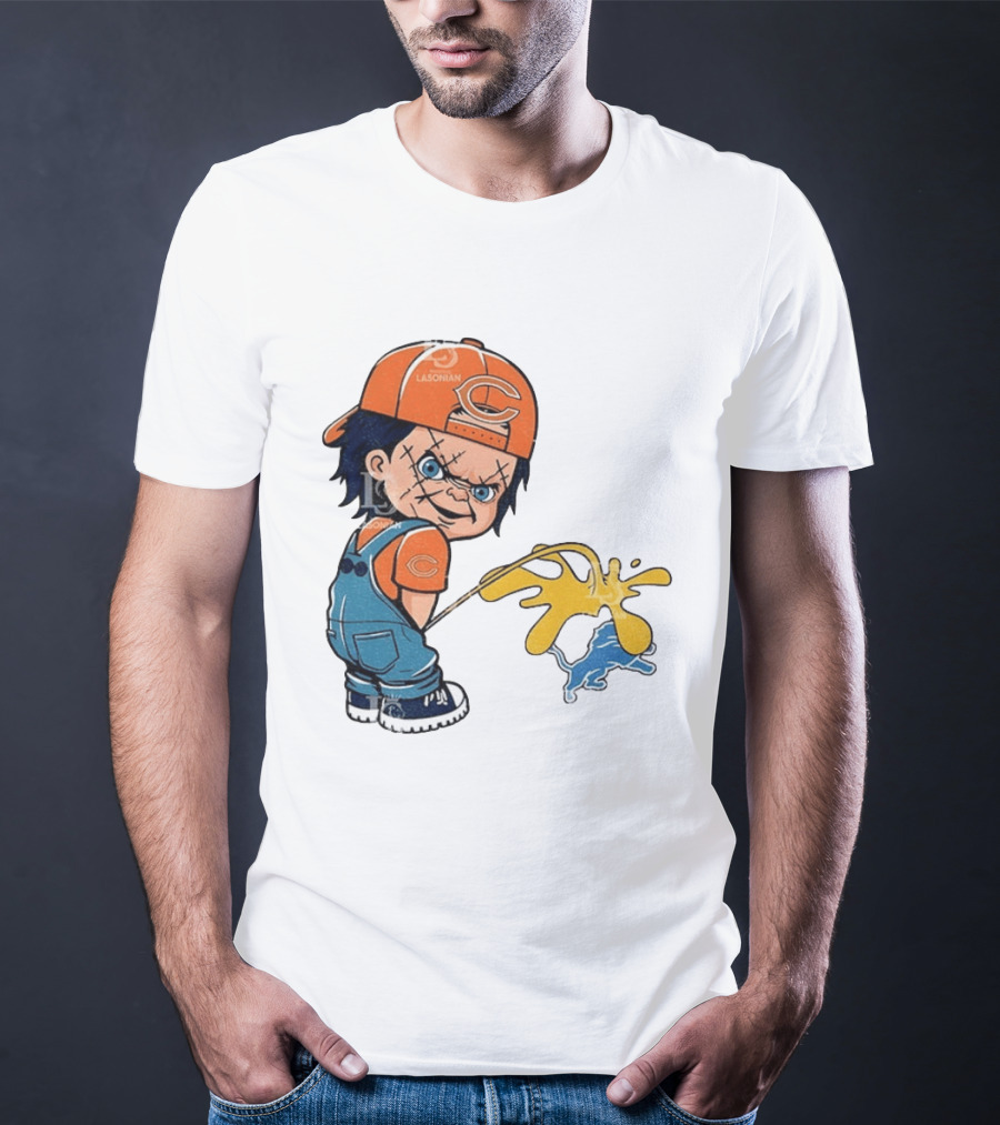 Chicago Bears Chucky Piss On Detroit Lions Rivalry Meme T-Shirt