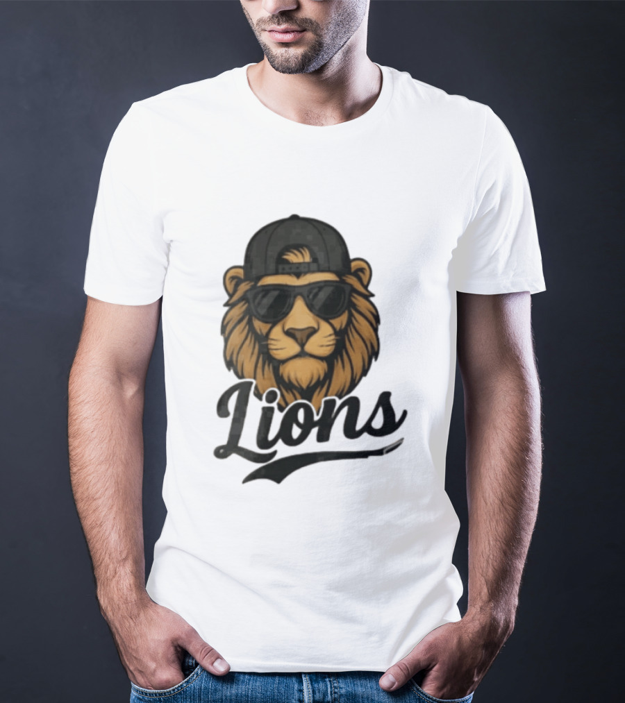 Detroit Lions Cool Lion Wearing Shades And Cap T-Shirt