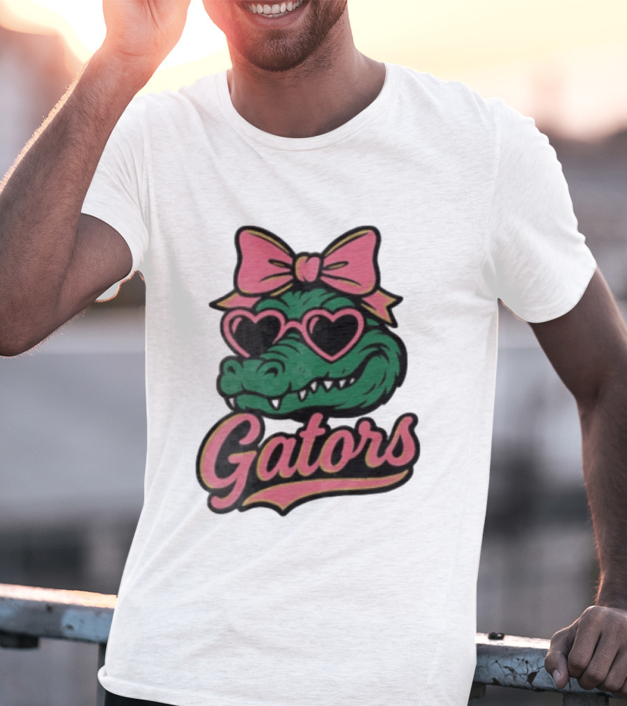 Florida Gators Green Alligator Pink Bow Heart Sunglasses T-Shirt