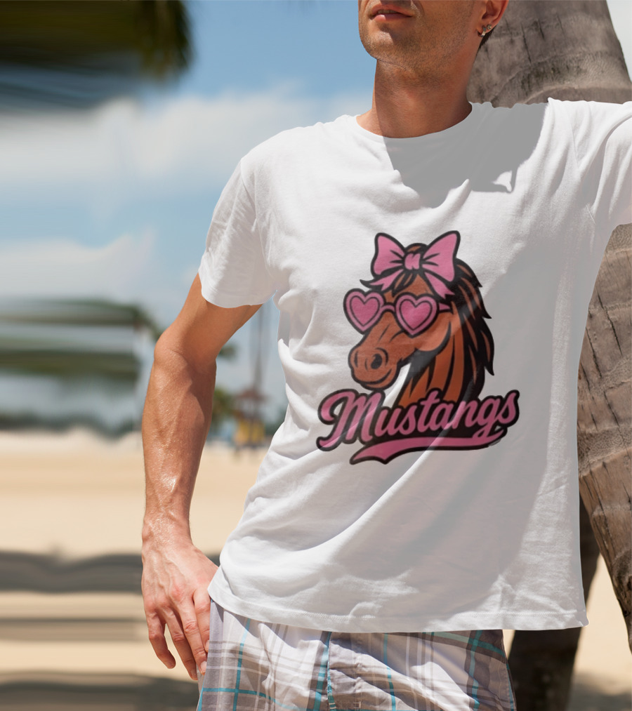 Mustangs Horse Pink Bow Heart Sunglasses T-Shirt