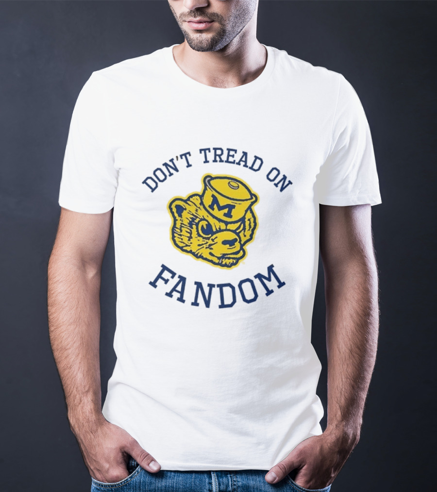 University Of Michigan NCAA Basketball Don't Tread On Fandom Yellow Wolverine M Hat T-Shirt