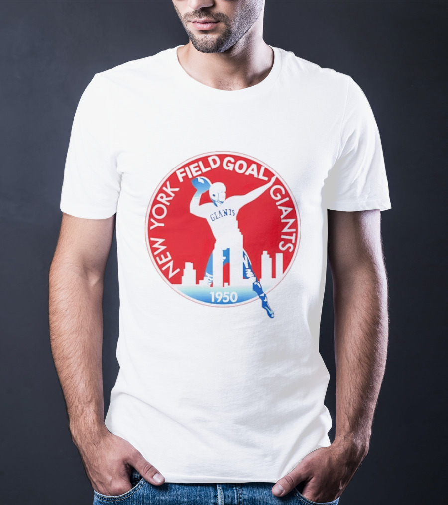 New York Field Goal Giants 1950 Football Red Skyline T-Shirt