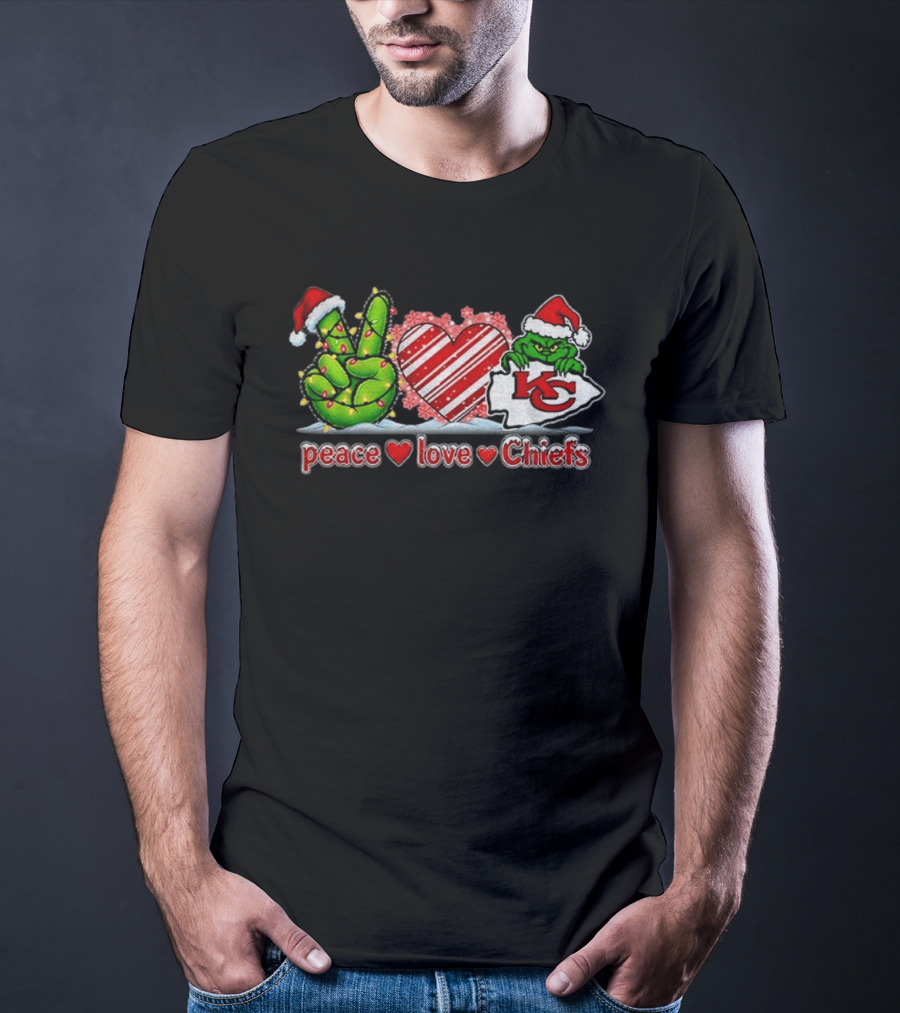 Peace Love Chiefs Grinch Santa Hat Christmas 2026 T-Shirt