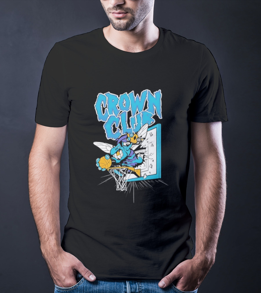 Crown Club Charlotte Hornets Basketball Dunking T-Shirt