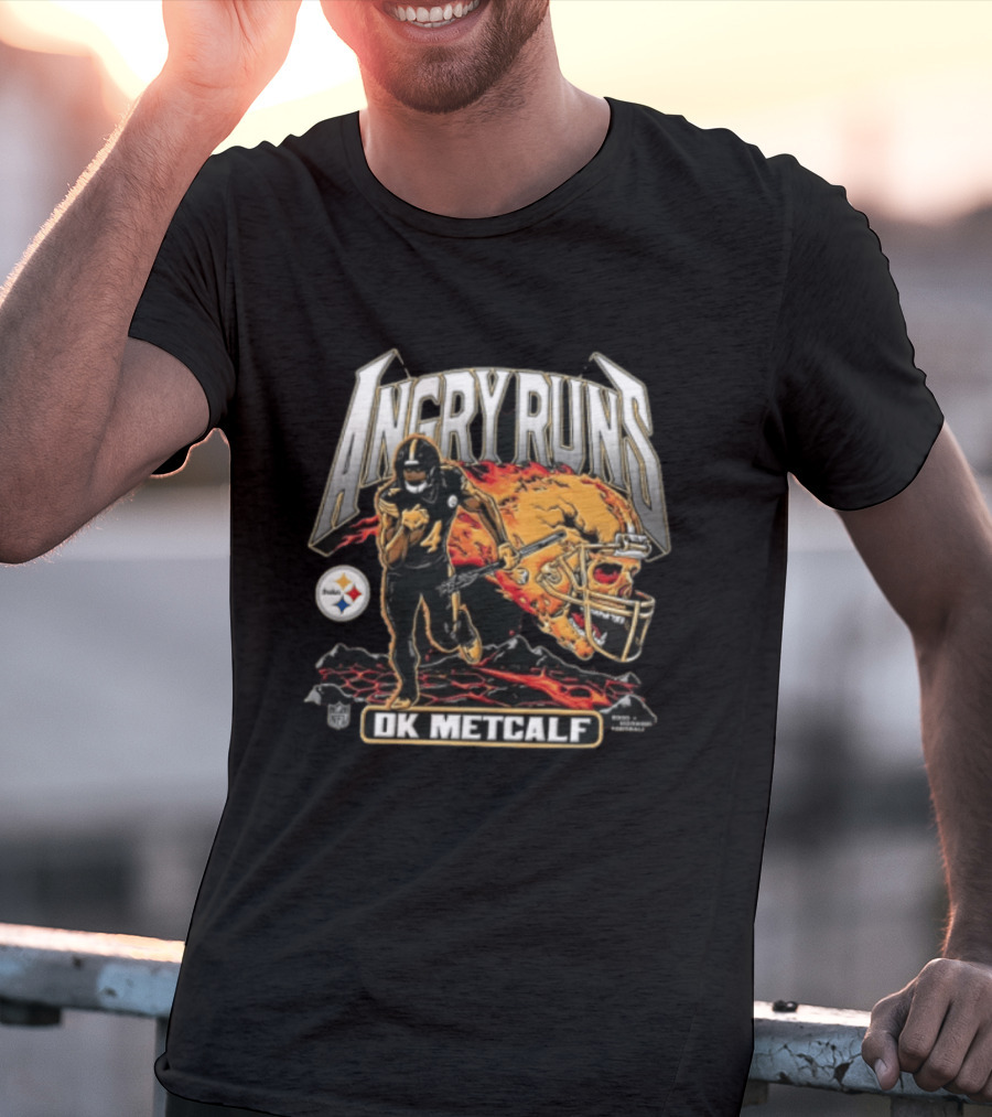 Pittsburgh Steelers Angry Runs DK Metcalf Football NFL Player T-Shirt