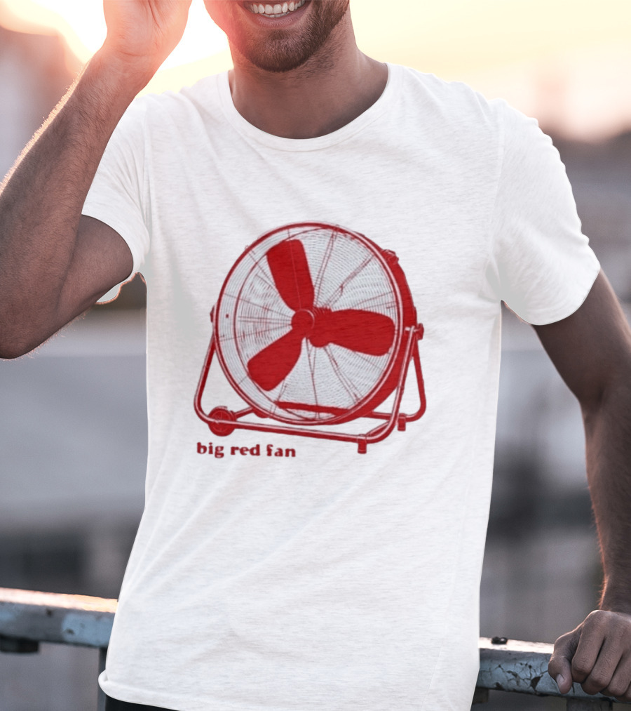 Big Red Fan Minimalist T-Shirt
