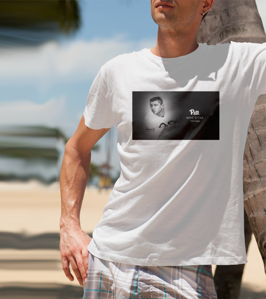 Pitt Remembers Football Icon Mike Ditka 1939 2026 T-Shirt