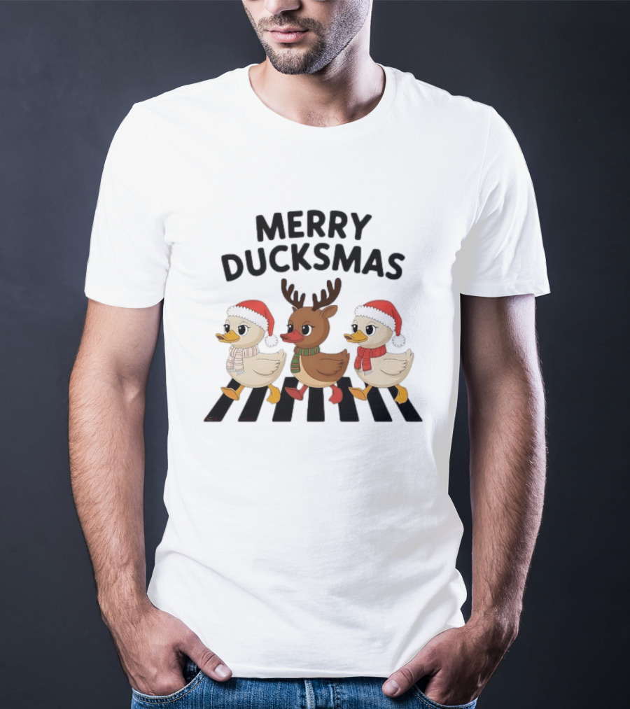 Merry Ducksmas Holiday Christmas Ducks In Santa Hats And Reindeer Outfit T-Shirt