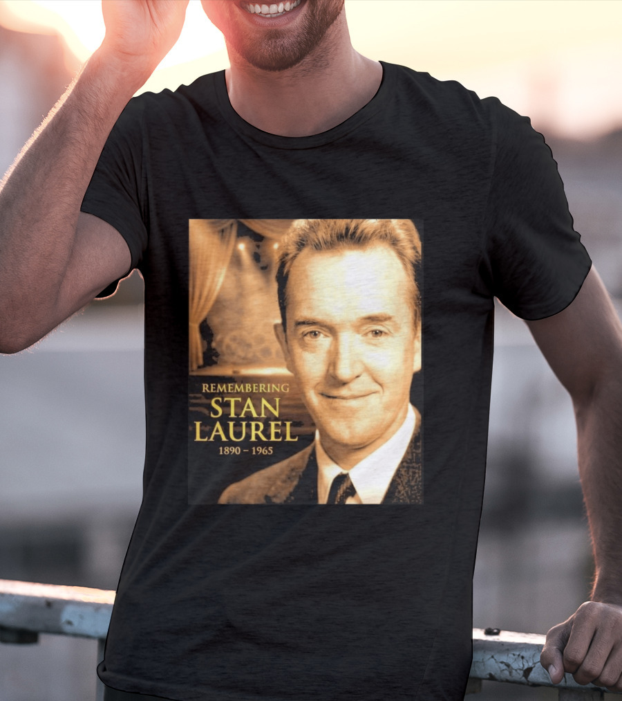 Remembering Stan Laurel 1890 1965 Vintage Theater T-Shirt