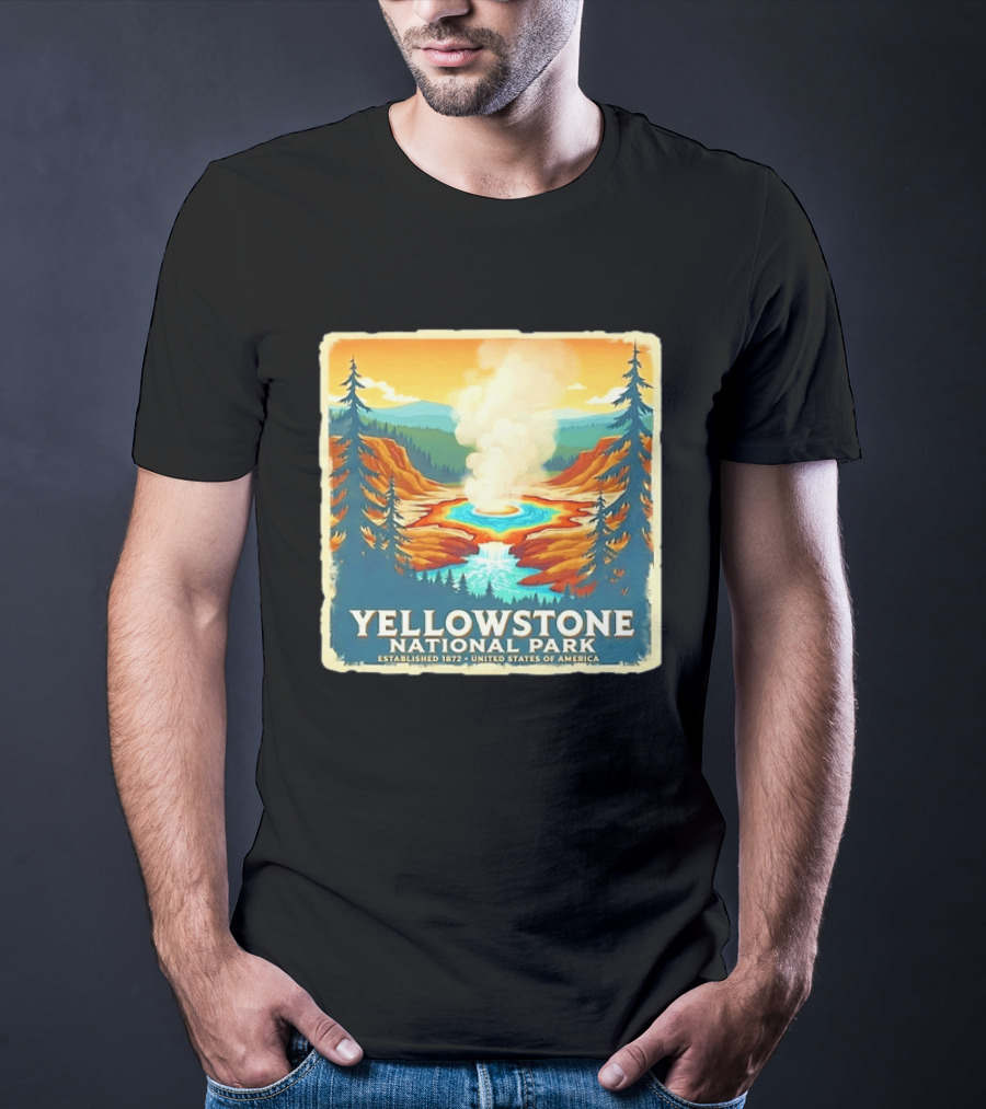 Yellowstone National Park Established 1872 United States Of America T-Shirt