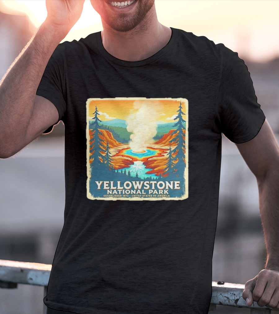 Yellowstone National Park Established 1872 United States Of America T-Shirt