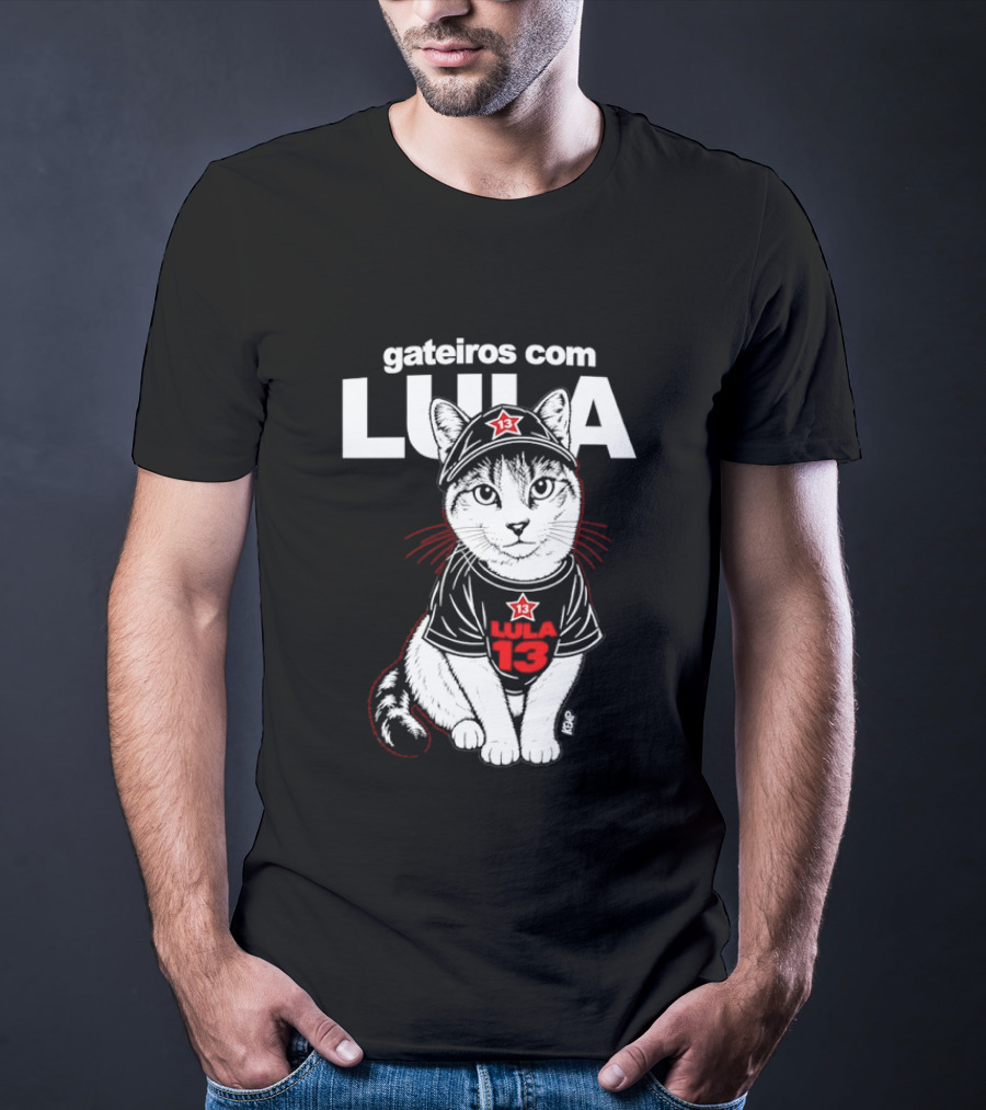 Gateiros Com Lula Cat 13 Brazil T-Shirt