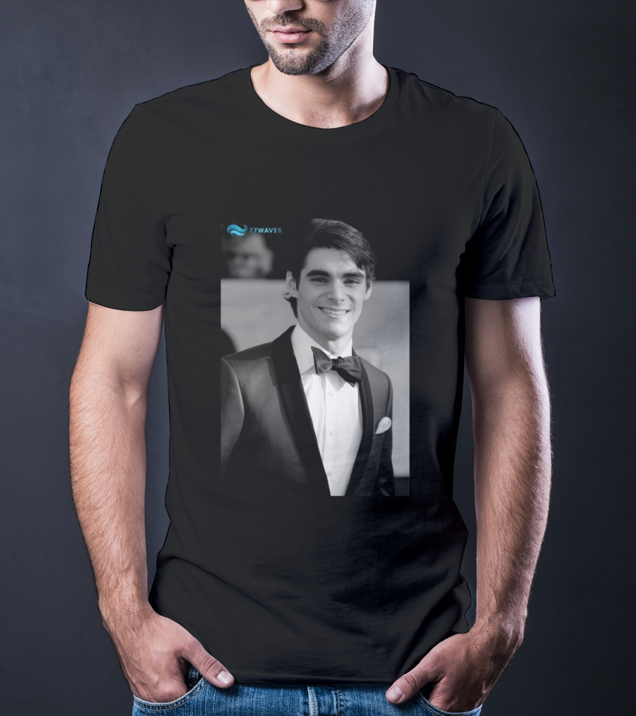 77Waves RJ Mitte Walter White's Son Breaking Bad T-Shirt