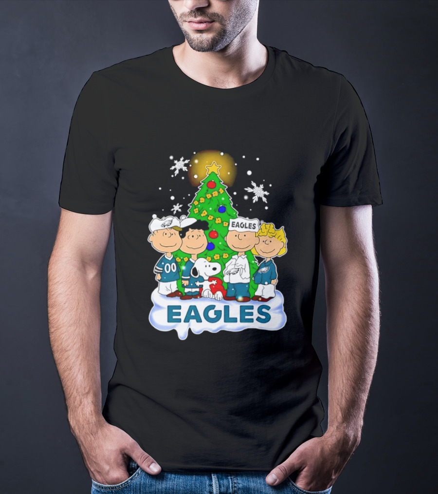 Peanuts Characters Christmas Tree Philadelphia Eagles T-Shirt