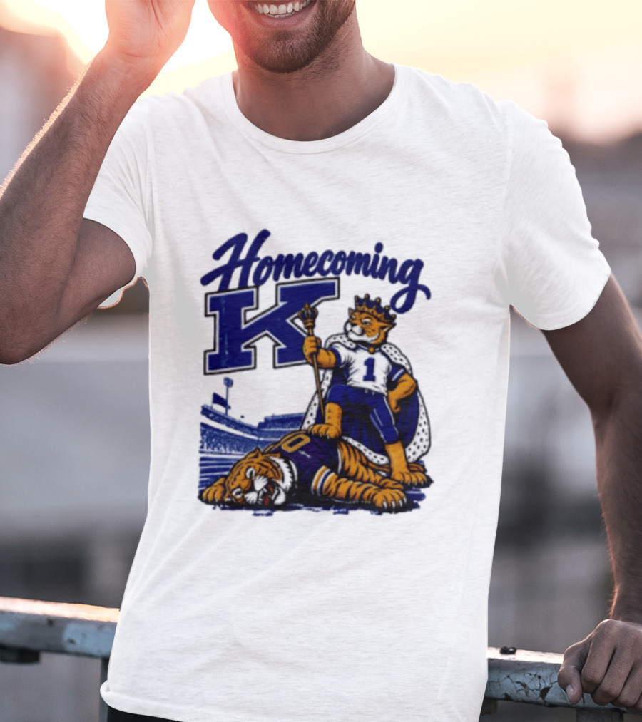 Homecoming K Wildcat King Stands Over Defeated Tiger Stadium Scene T-Shirt