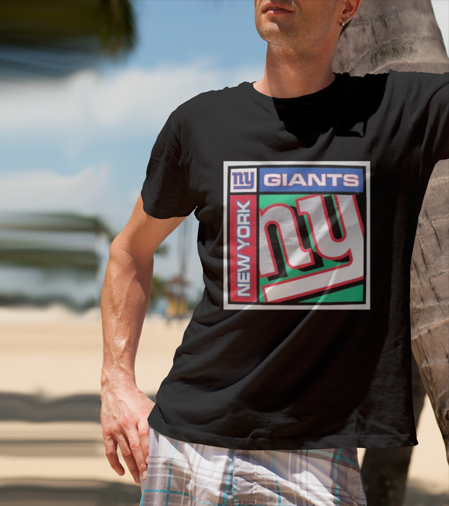 New York Giants '47 Chrome Plate Franklin Vintage Style Football T-Shirt