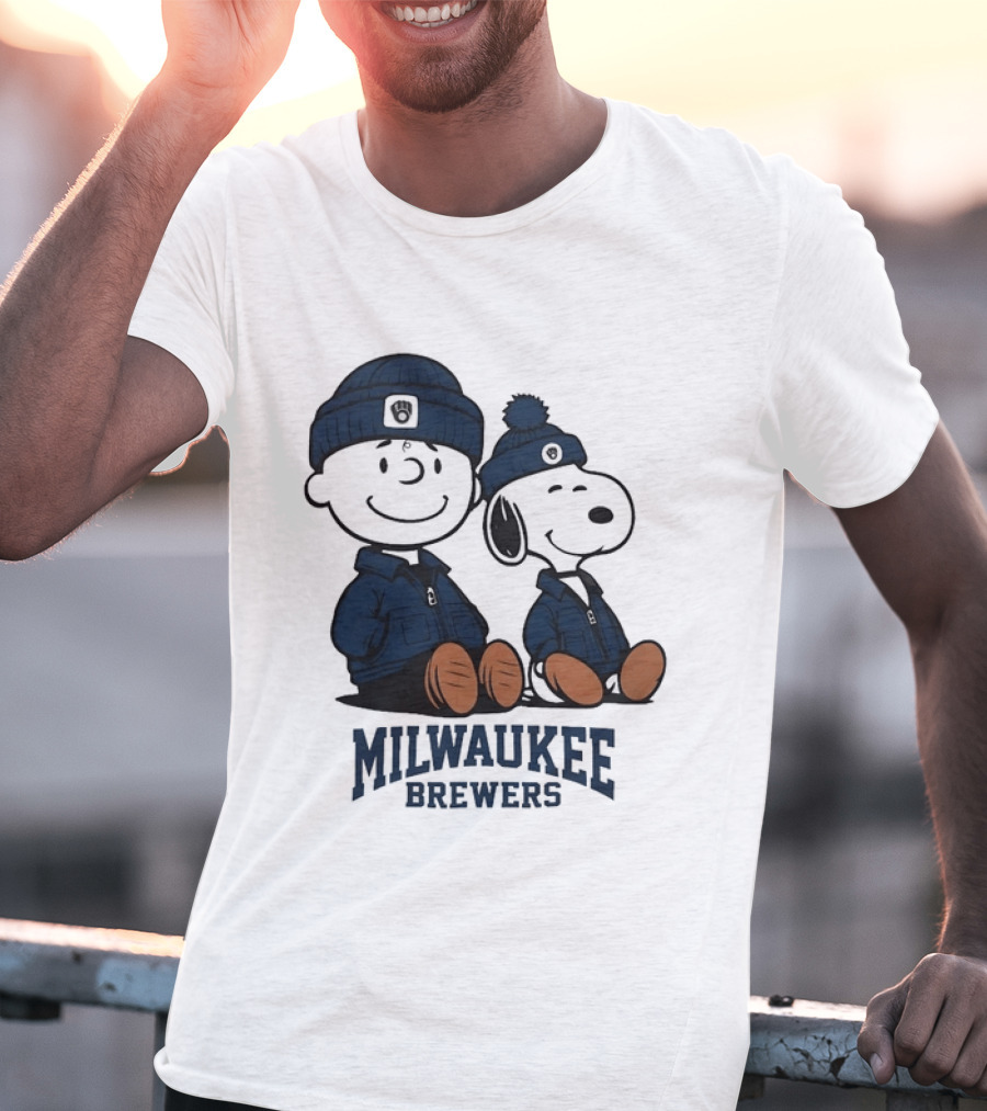 Milwaukee Brewers Charlie Brown Snoopy MLB Collaboration T-Shirt