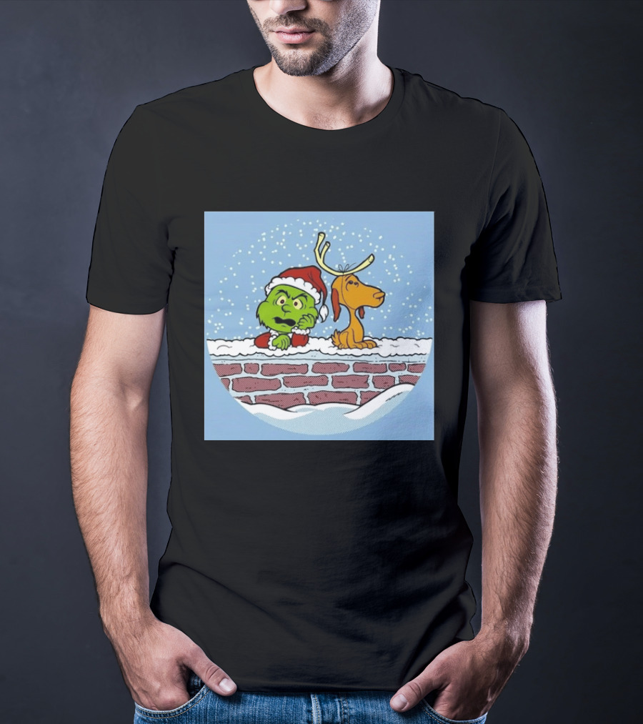 Green Grinch And Max Dog Rooftop Christmas Scene T-Shirt