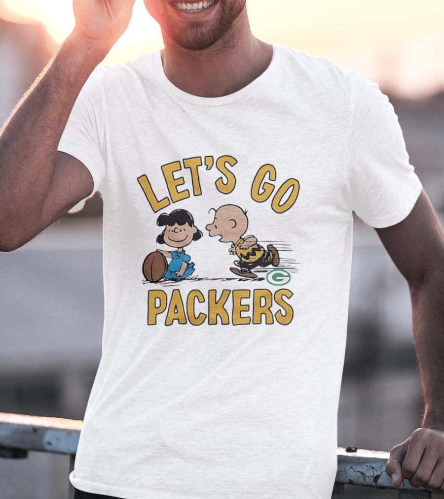 Charlie Brown And Lucy Let’s Go Green Bay Packers T-Shirt