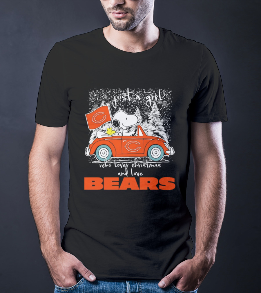 Just A Girl Who Loves Christmas And Chicago Bears T-Shirt