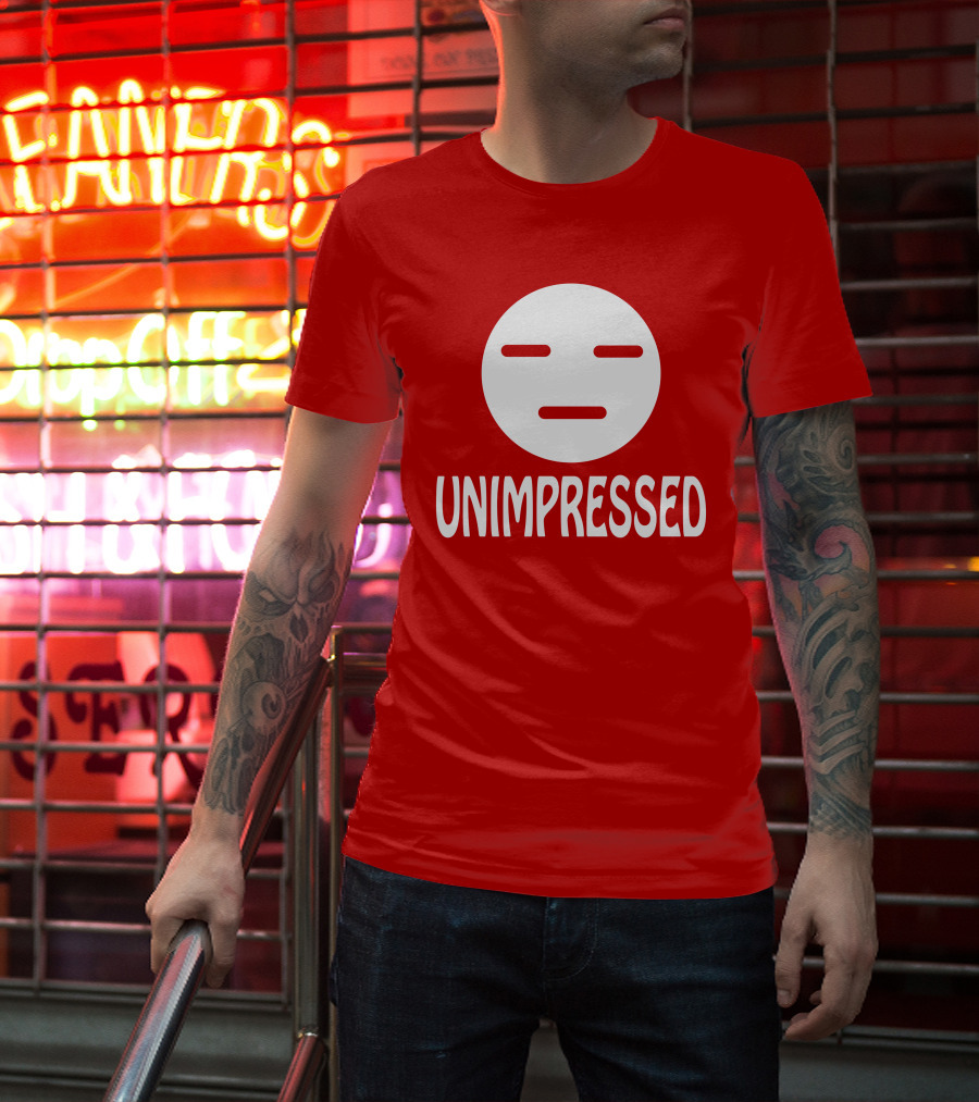 Unimpressed Mood Icon Carol Anne Talks Comics T-Shirt