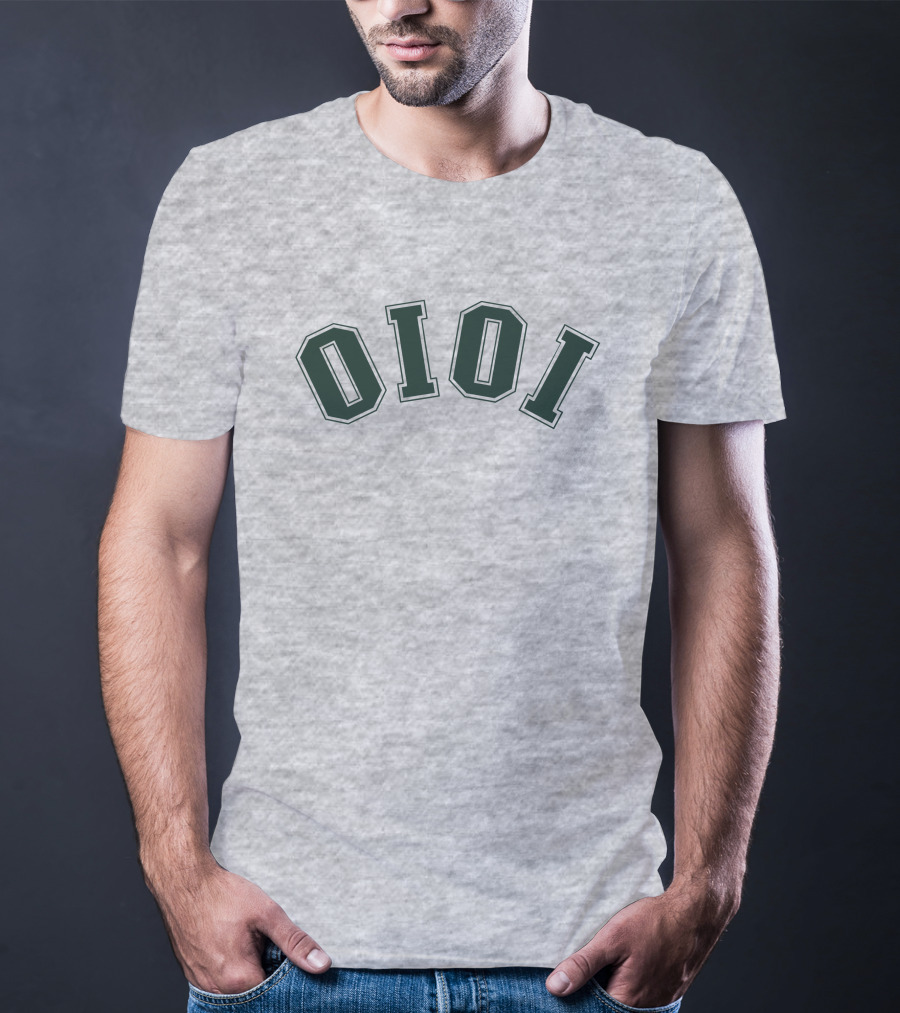 5252 Oioi Classic Collegiate Block Letter Style Signature T-Shirt