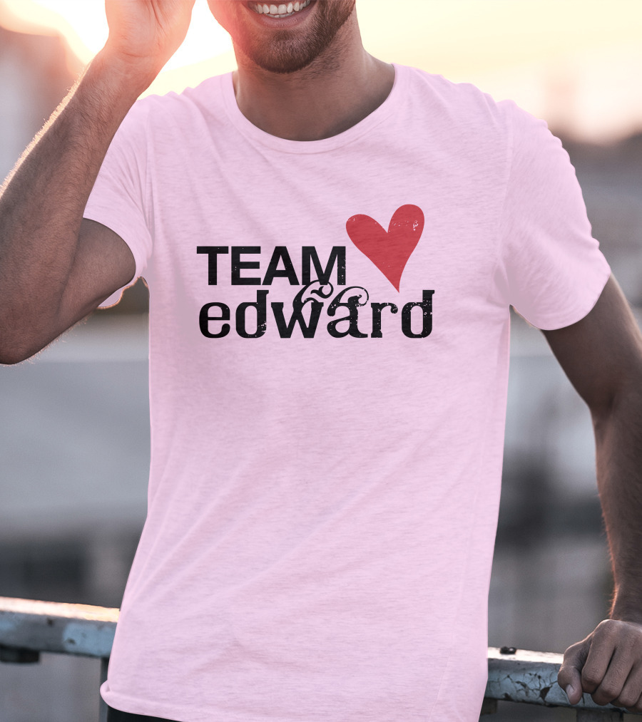 Team Edward Heart Taylor Lautner SNL T-Shirt
