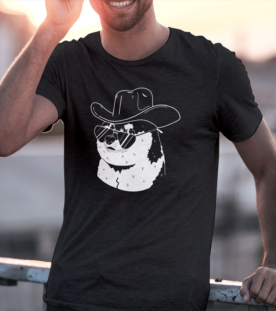 Rodeo Doge Riding Meme Remill Cryptocurrency NFT Concept T-Shirt