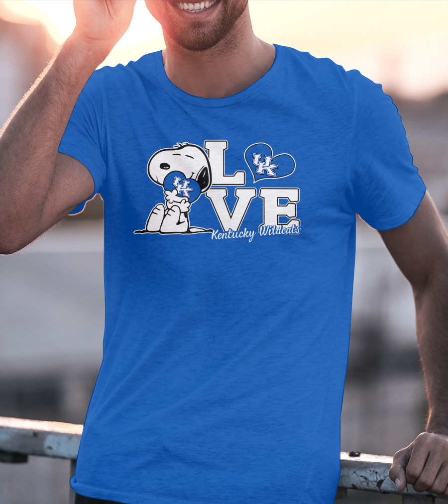 Love Kentucky Wildcats Snoopy Uk Heart T-Shirt