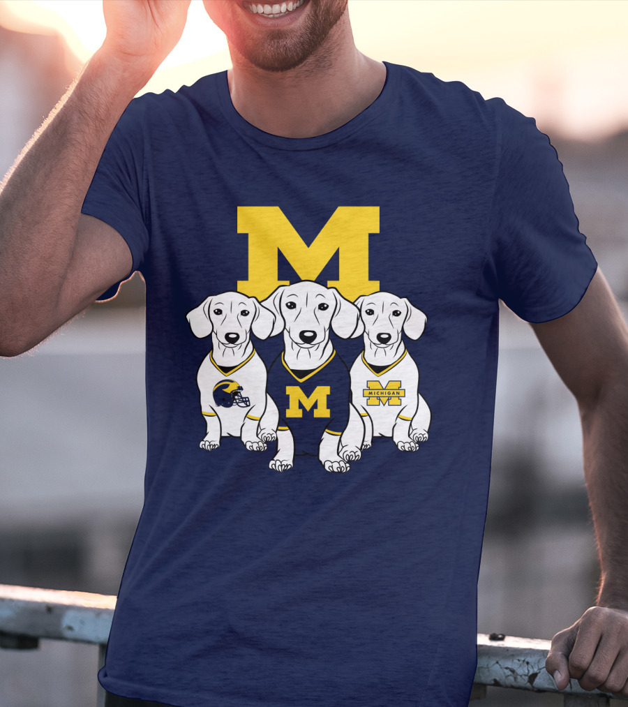 Michigan Wolverines Three Dachshund Dogs T-Shirt