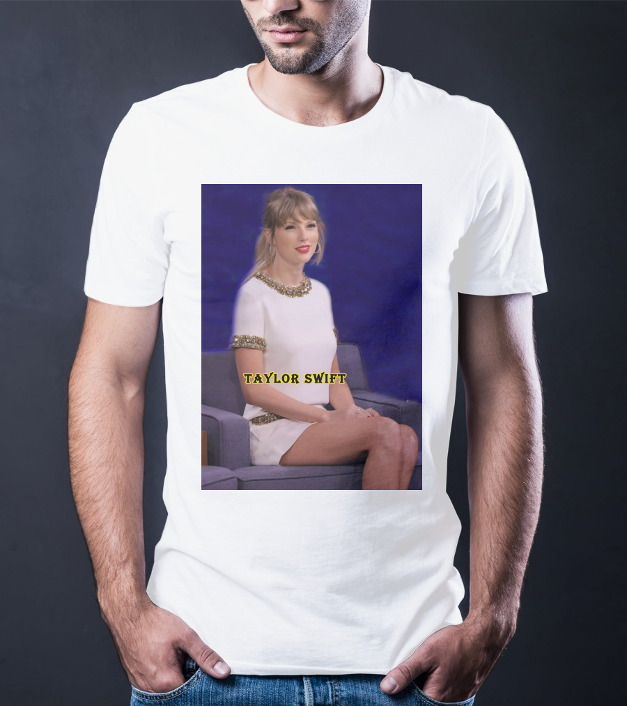 TAYLOR SWIFT Fans Theory About Actress In 10-Minute 'All Too Well' T-Shirt