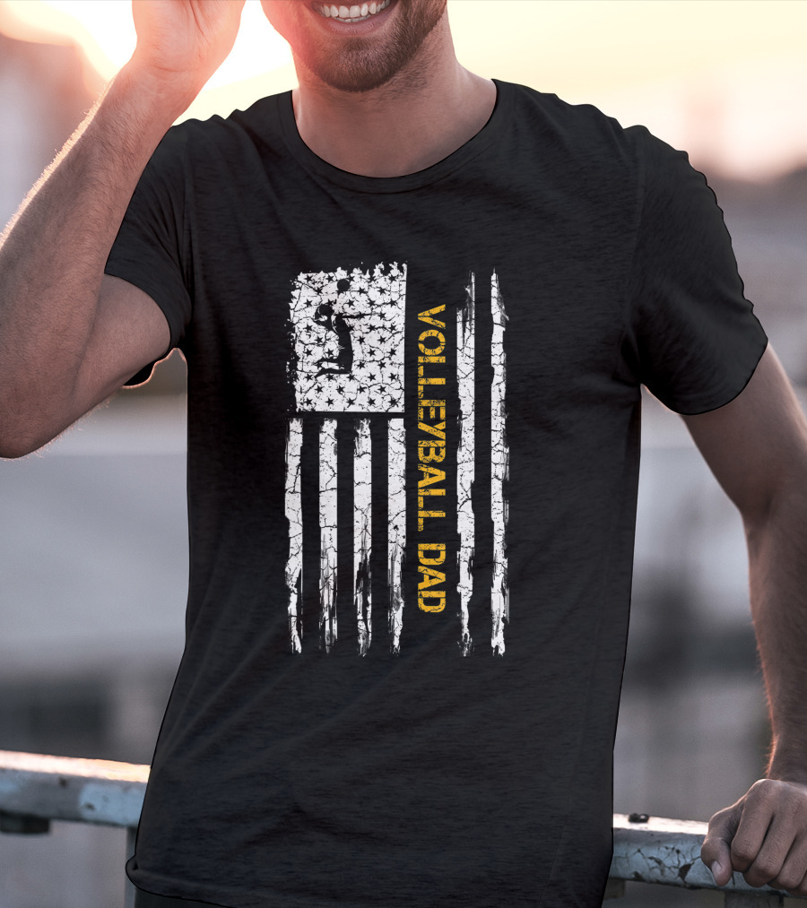 Vintage USA Flag Volleyball Dad Patriotic T-Shirt