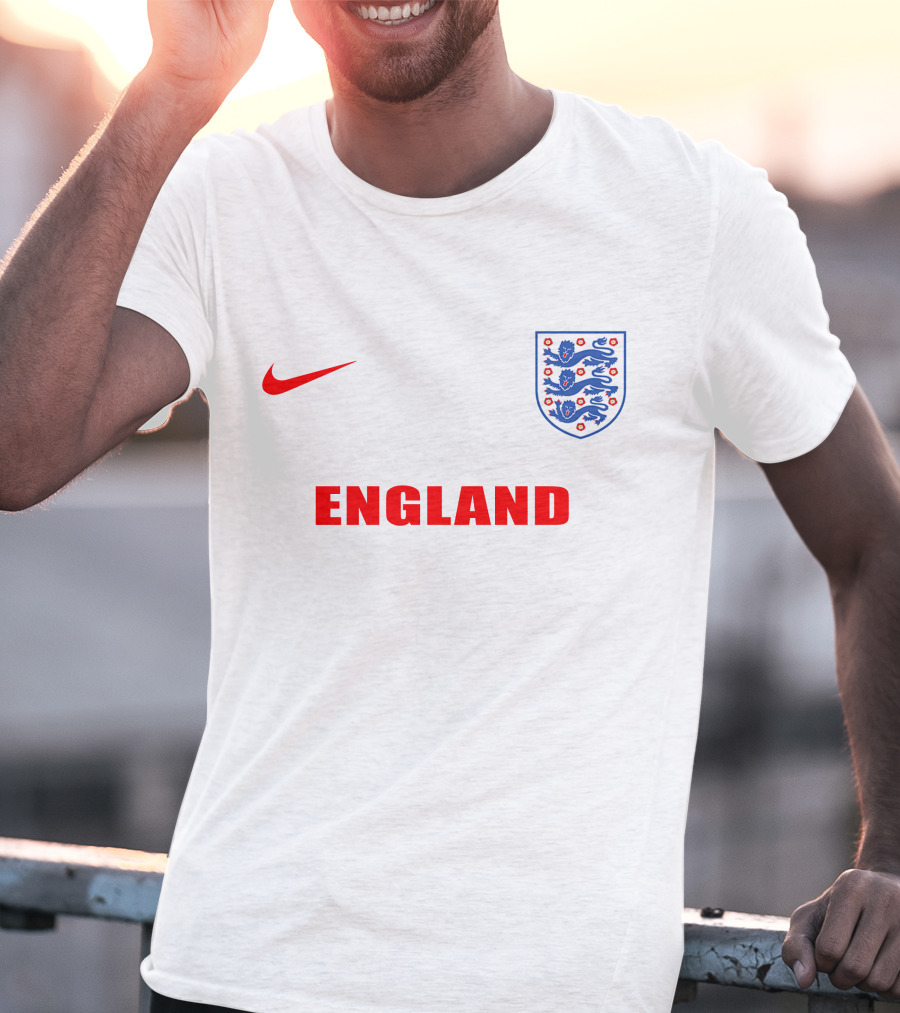 England Three Lions Crest T-Shirt