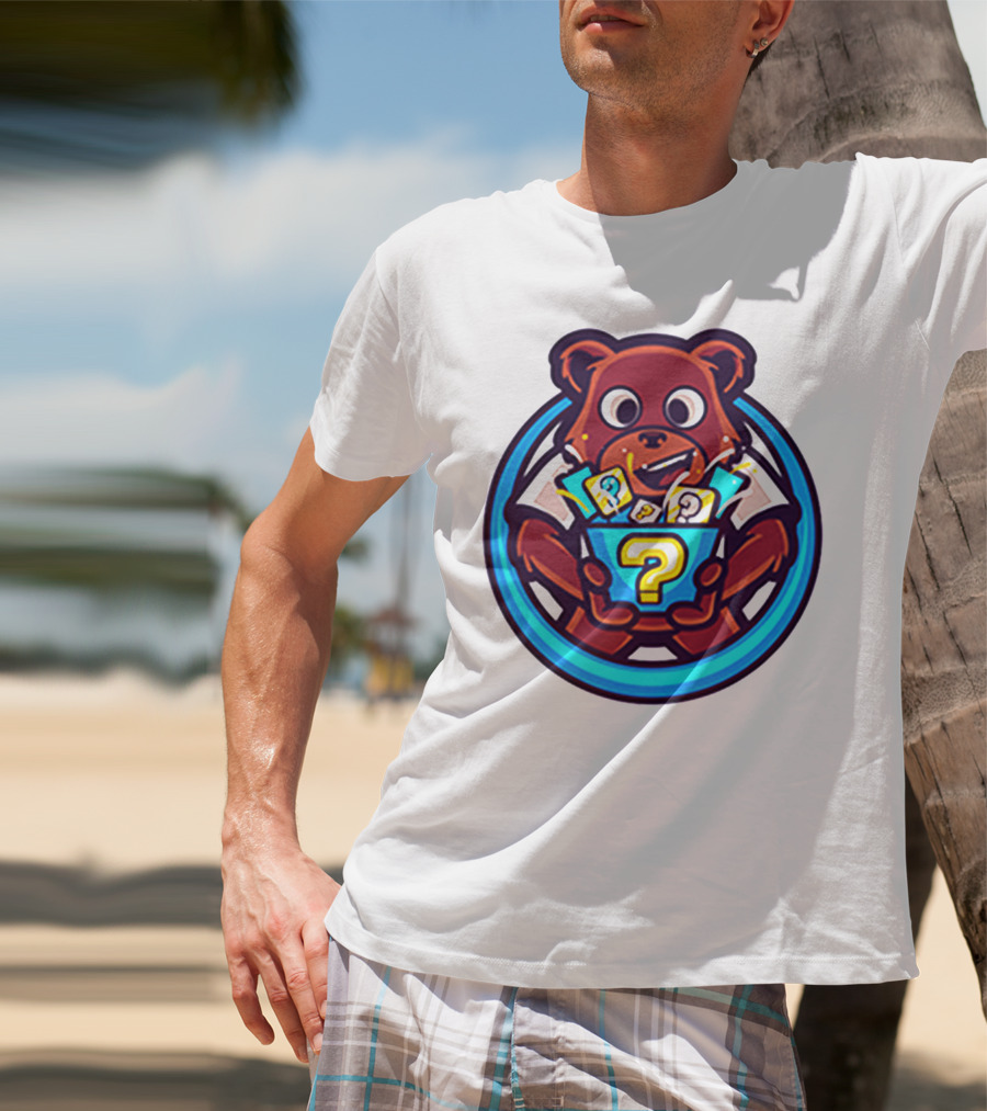 Der Merch Bear Holding Mystery Question Mark Box T-Shirt
