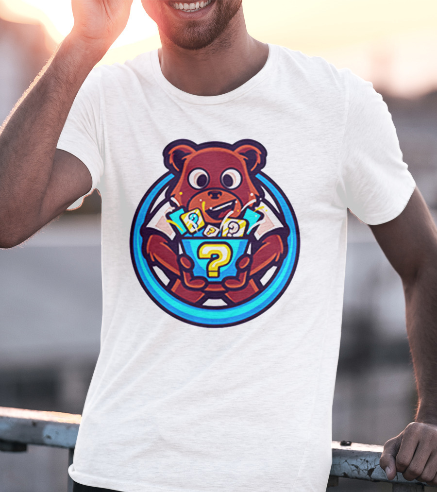 Der Merch Bear Holding Mystery Question Mark Box T-Shirt
