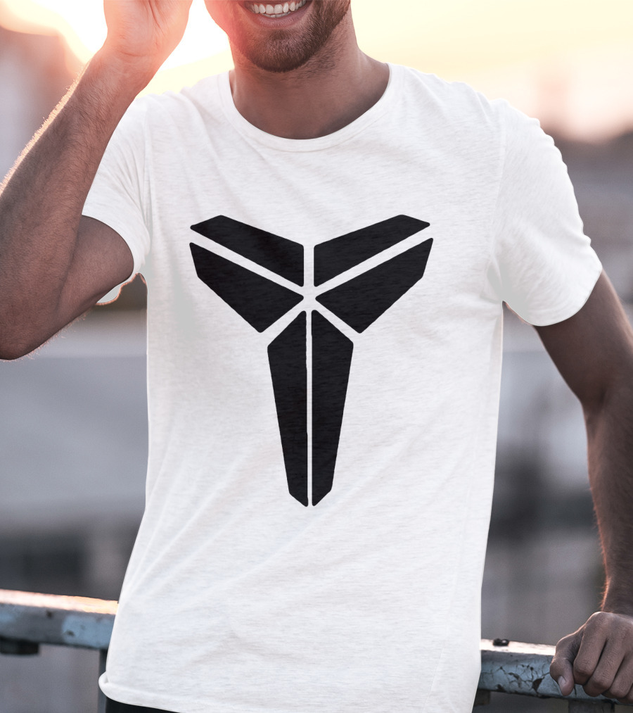 Kobe Bryant Black Mamba Logo Fadsfa T-Shirt