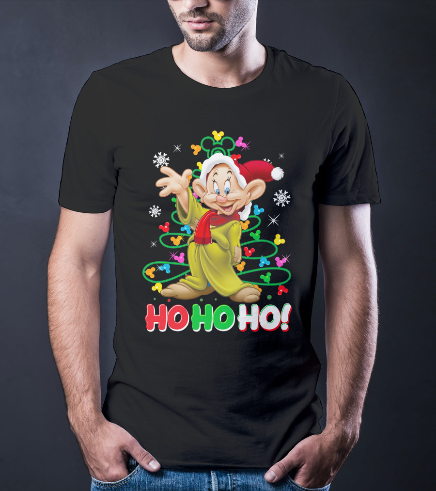 Dopey Ho Ho Ho Christmas Snowflakes Green Yellow Red Santa Hat Disney T-Shirt