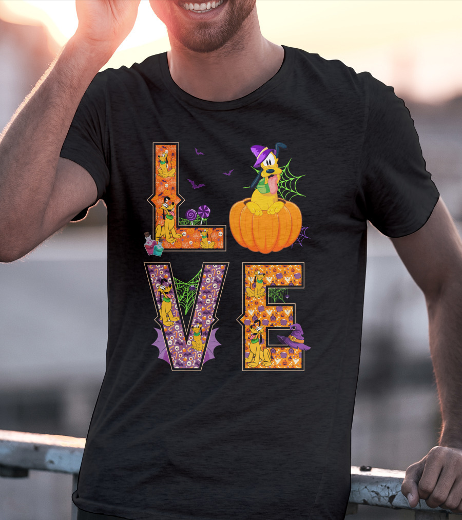 Love Halloween Pluto Pumpkin Hat Spiders Bats T-Shirt