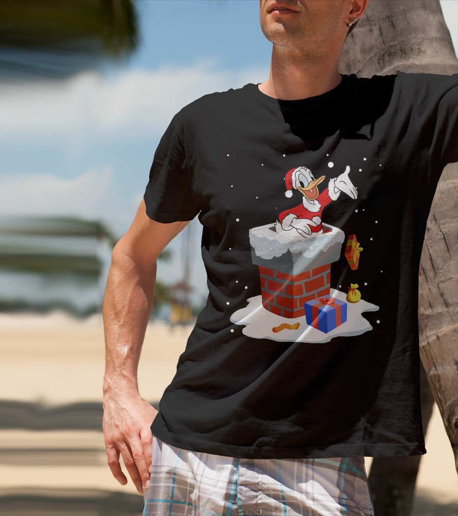 Donald Duck Santa Claus Coming Out Of Chimney With Christmas Gifts T-Shirt