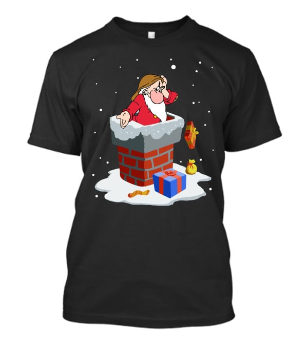 Grumpy Dwarf Stuck In Chimney With Christmas Gifts Snow Scene T-Shirt
