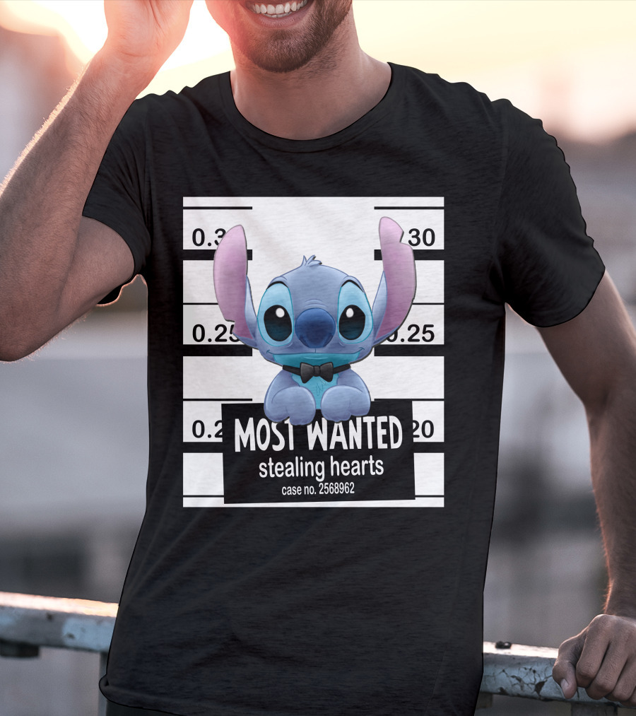 Most Wanted Stealing Hearts Alien Case No. 2568962 T-Shirt