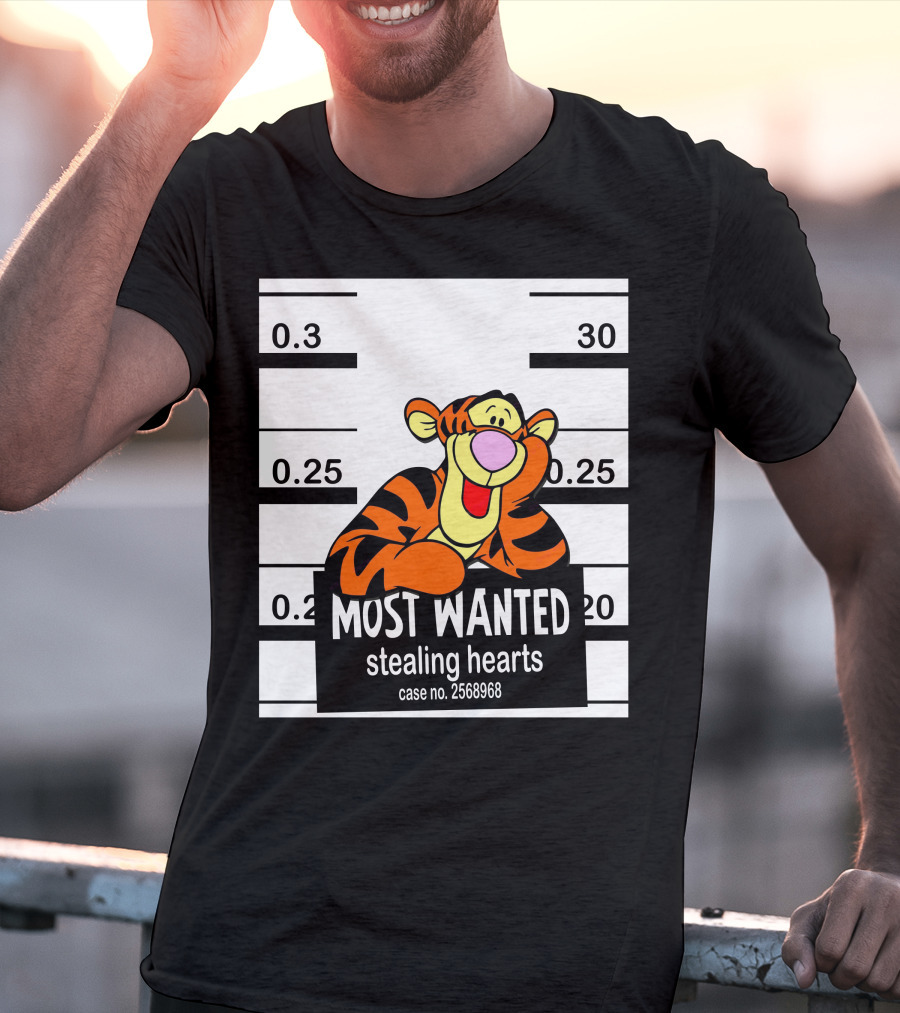 Most Wanted Tigger Stealing Hearts Case No. 2568968 T-Shirt
