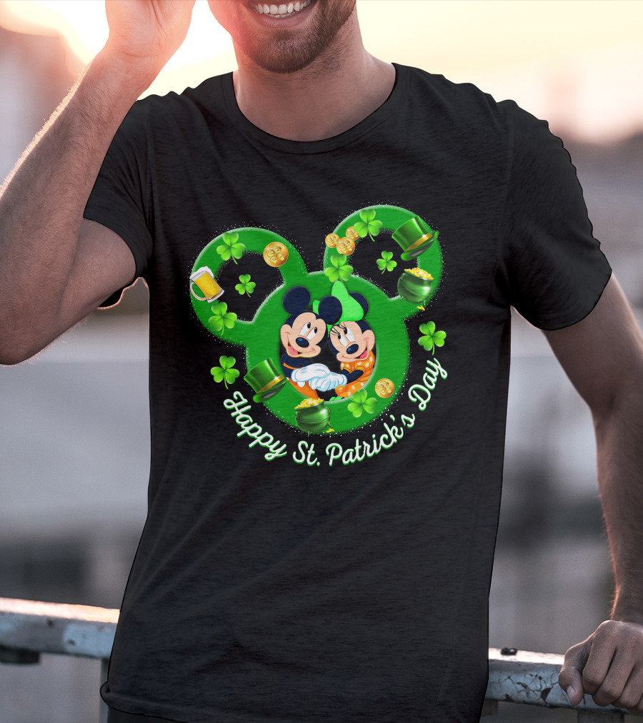 Happy St. Patrick's Day Mickey Minnie Shamrocks And Green Hats T-Shirt