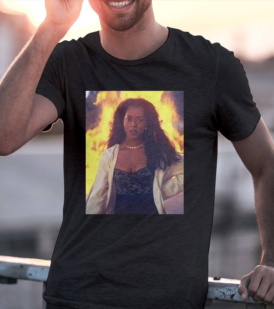 Waiting To Exhale Angela Bassett Fire Scene T-Shirt