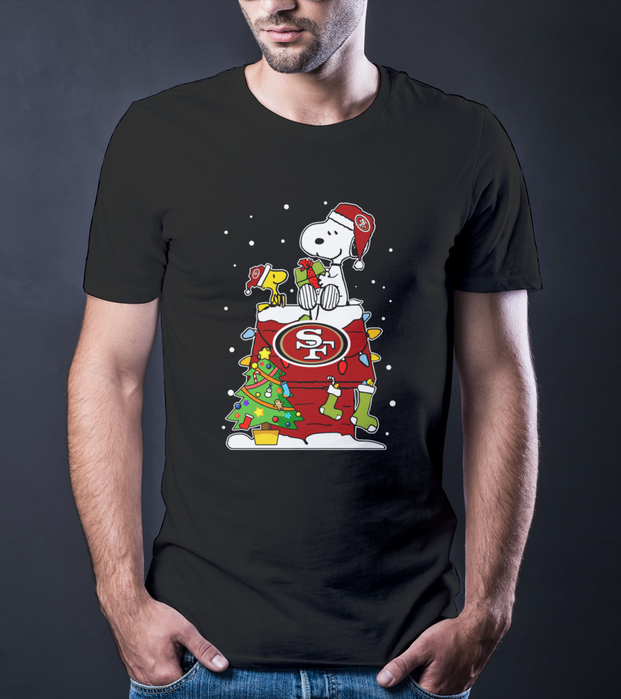 San Francisco 49ers Snoopy And Woodstock Christmas Celebration T-Shirt