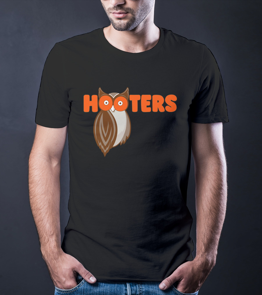 Hooters Owl Iconic T-Shirt