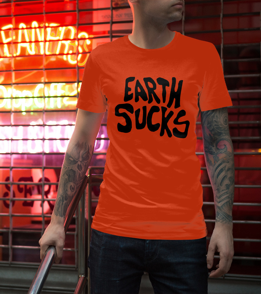 Kea Earth Sucks Earth Sucks Black Text T-Shirt